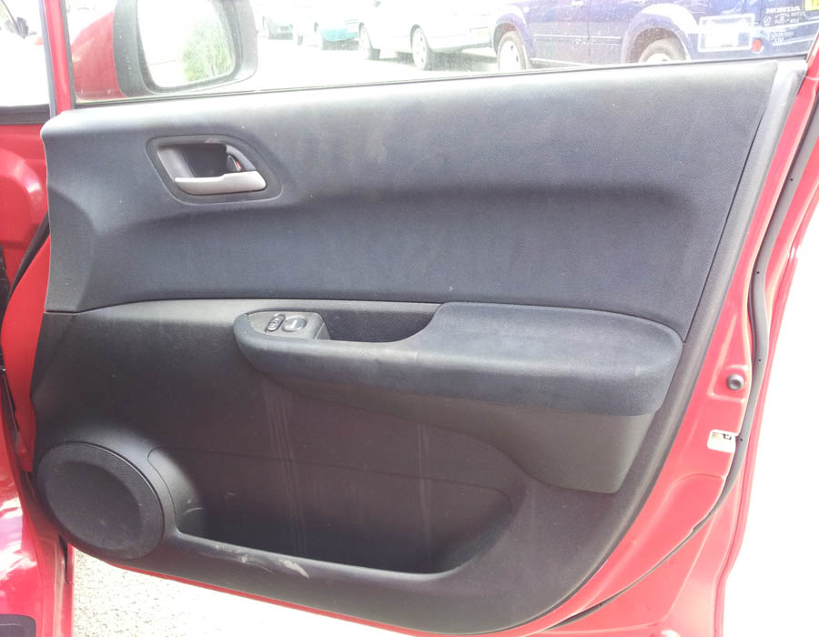 Honda FRV I-VTEC SE door-panel-card-driver-side-front